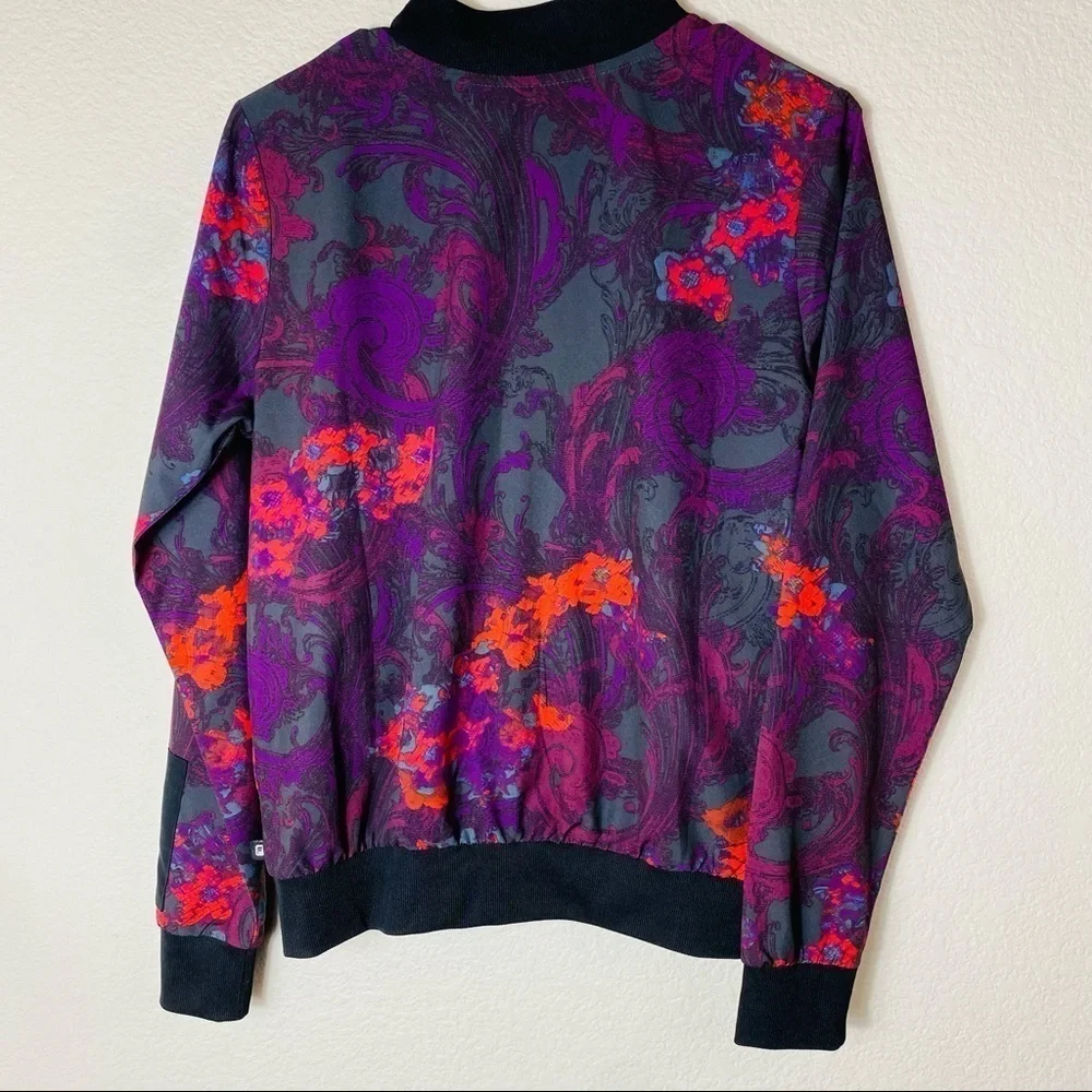 Fabletics Ithaca Floral Lightweight Bomber Jacket Size: Small - Picture 3 of 7